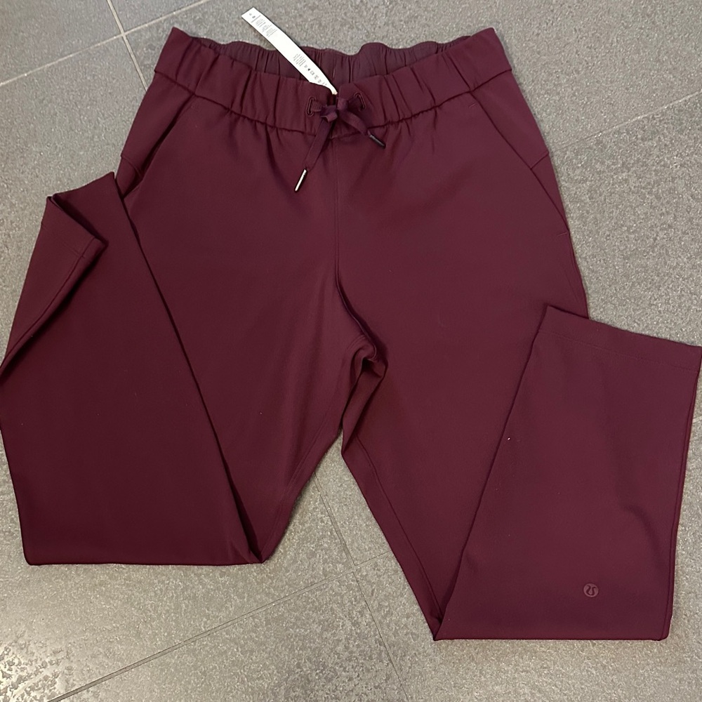 Lululemon Athletica Maroon Active Pants